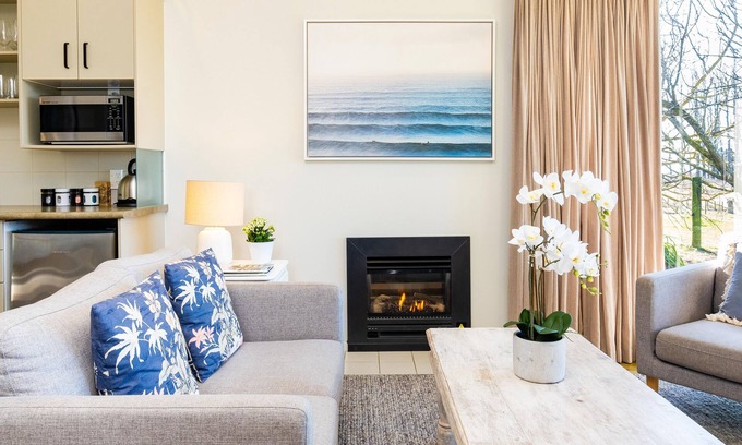 Te Awanga House | Te Awanga Cottages, Te Awanga Cottages - Awa