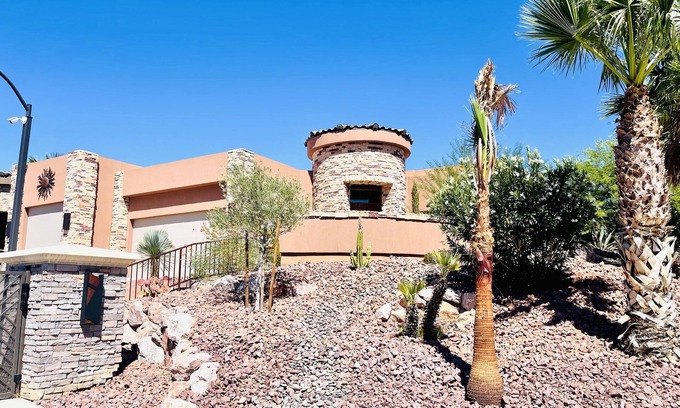 Mesquite House | Tee Time Terrace Mesquite Vacation Rental with Private Hot Tub and $510 in free daily activities!