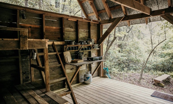 Zirconia Cabin | Teela Springs - 38 acres- hiking, mountain biking, waterfall