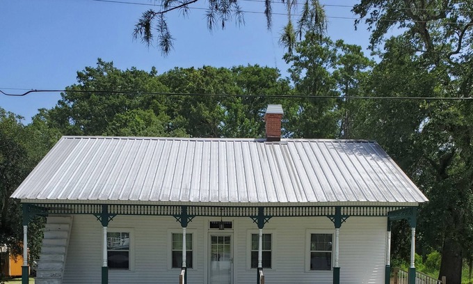 Plattenville House | Teen's Belle Maison (house) in Pierre Part/Belle River, LA with water frontage.
