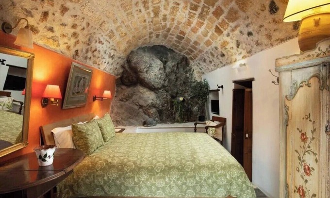 Papadhianika House | Telesilla House Monemvasia
