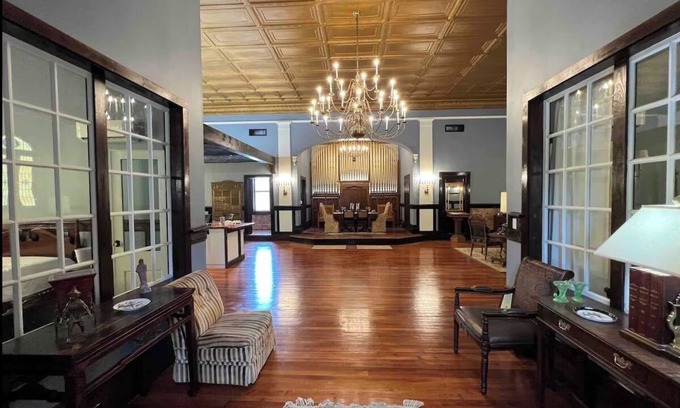 Bainbridge House | Temple Beth El