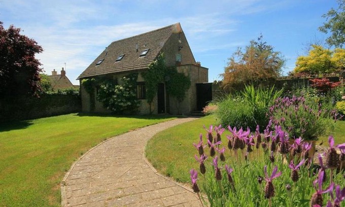 Broadwell House | Temple Mews