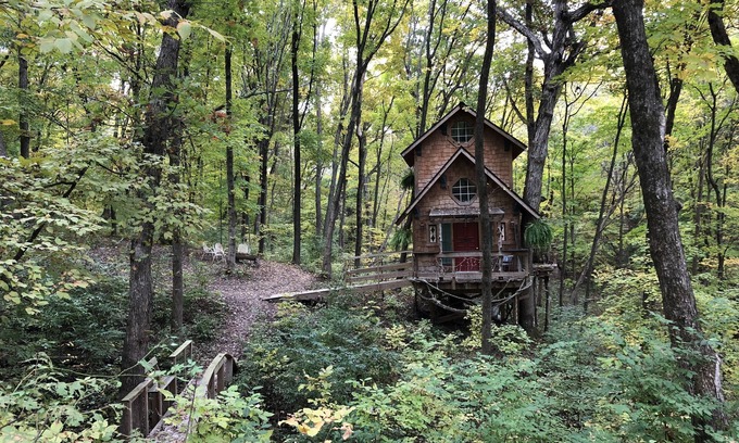 Nauvoo Cottage | Ten Acre Treehouse, "Captains Quarters" Sleeps 4-6