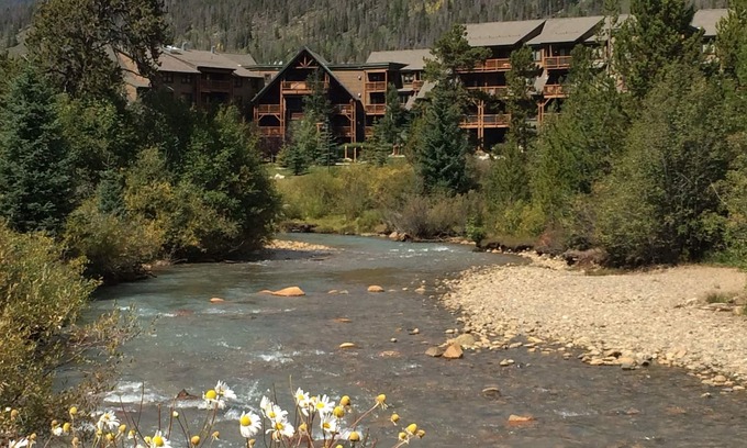 Mountain House Condo | Tenderfoot Lodge, Walk To Ski Lifts At Mountain House, Fishing On Snake River