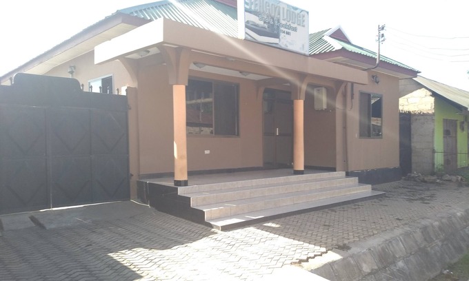 Morogoro Cabin | Tengoz Lodge