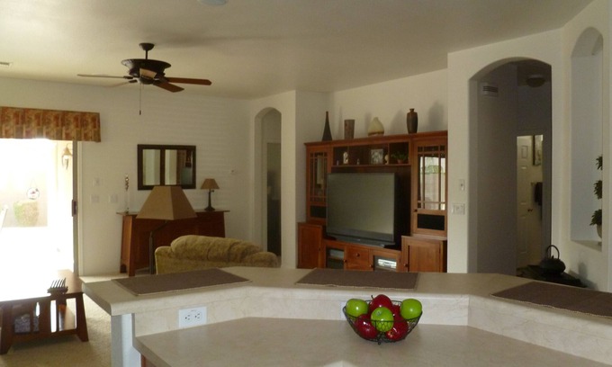 Royal Ranch House | Tennis, Pickel Ball, Prof Baseball, Ottawa Univ, Hiking, Golf,Luke AF, shoppingn
