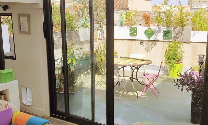 Baille Apartment | Terrace and veranda: a garden on the 5th floor, atypical and cocooning.
