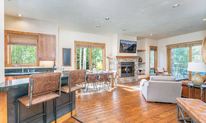 Mountain Village Condo | TERRACES 1301- SKI IN/OUT, in MV Meadows, Longer Stay Discounts!