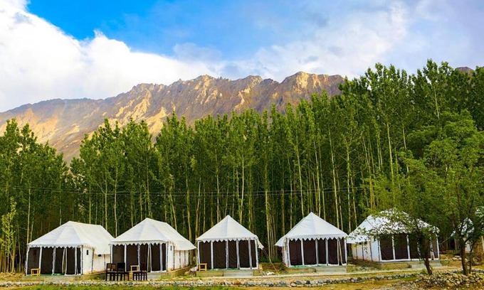 Hundur Bed & Breakfast | Terrain Ladakh Camping