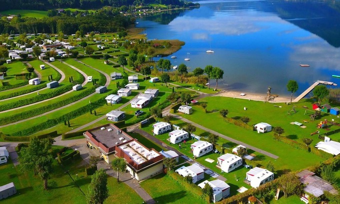 Ossiach RV Rental | Terrassen Camping Ossiacher See - Mobilheim Premium