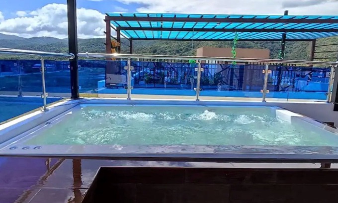 La Vega Province Apartment | Terraza & Jacuzzi Privada! 3 Habitaciones La Vega