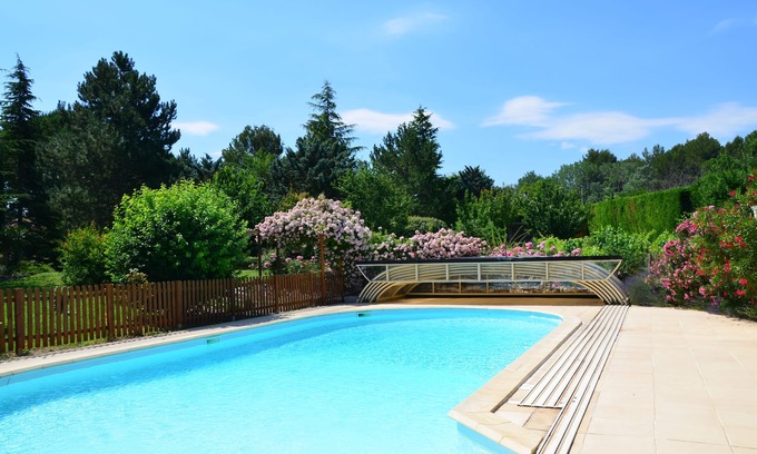 Aix-en-Provence Apartment | Terrevigne a haven of peace in Provence