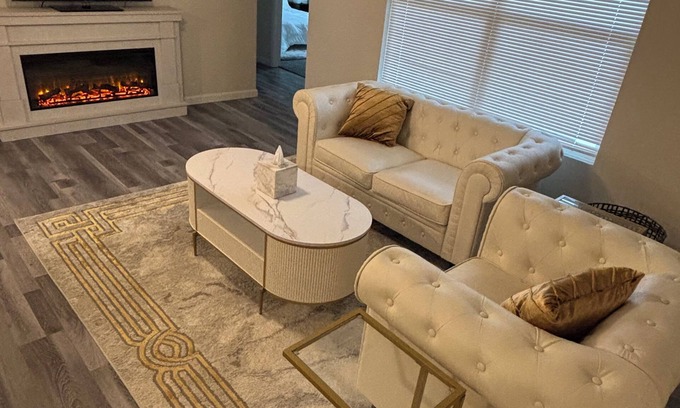 Salina House | Terrific 3-bedroom house with AC in Salina