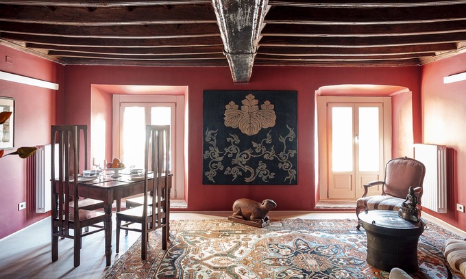 Historic Centre Apartment | Terrific Retreat: a cozy, central flat steps from everything!