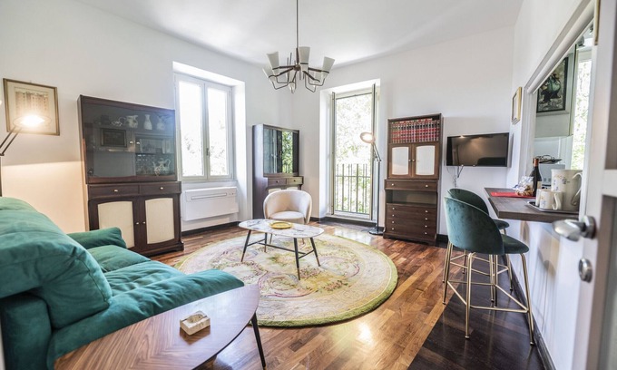 Testaccio Apartment | Testaccio Luminous and Large Apartment