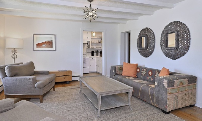Tesuque Bed & Breakfast | Tesuque Outpost |Casita F | Best views in Santa Fe