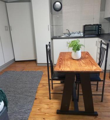 Universitas Apartment | Tevrede Guest Cottage