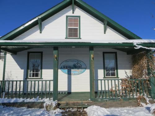 Hanna Bed & Breakfast | That Country Place B&B