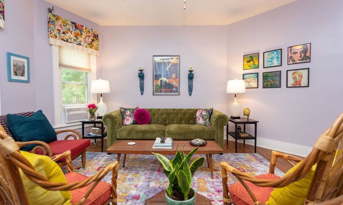 Michigan City House | The 8th Street ART House. Relax and be inspired!
