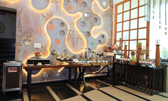 Bilaspur Hotel | The Aananda Imperial