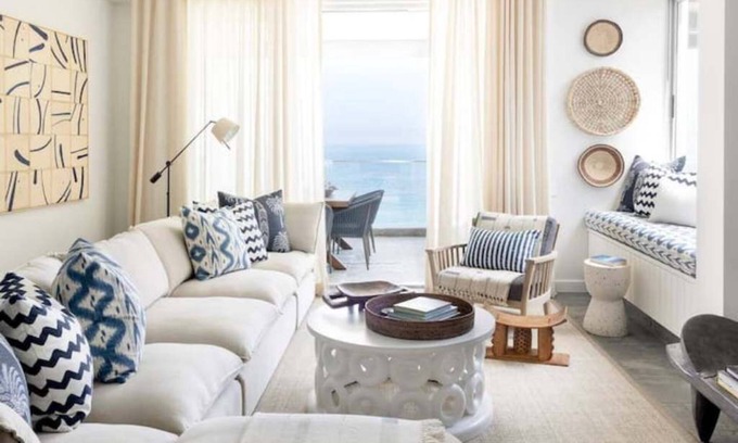 Clifton Apartment | The Abalone: Designer Beachfront Apartment with Access Directly on the Beach