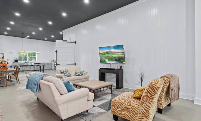 Booneville House | The Abattoir