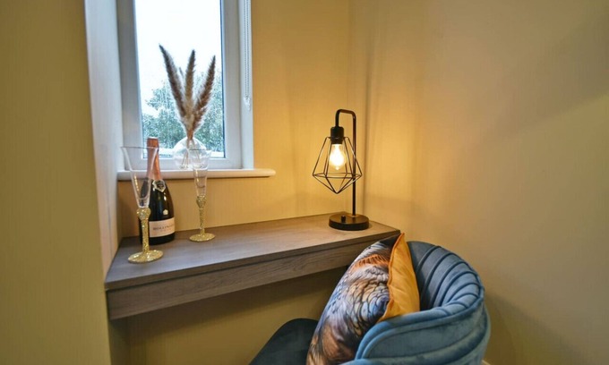 Rawtenstall Condo | The Amalfi Suite at Moat House