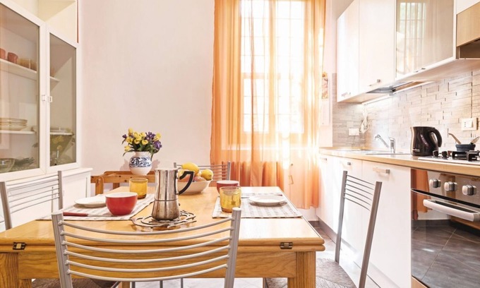 Cirenaica Apartment | The apartment is located in a quiet and peaceful neighborhood.The Bologna Zanolini station is a five-minute walk from the apartment.In the center you can get there with a ten minute walk.Only 9 minutes by car from Fiera Bologna instead!The cozy and brigh