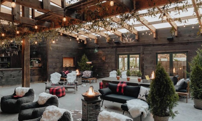 Livingston Manor Hotel | The Arnold House