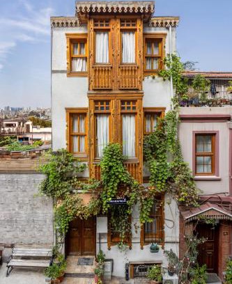 Ust Bostanci Hotel | The Astra Hotel