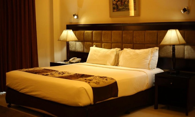 Chittagong Hotel | The Avenue Hotel & Suites