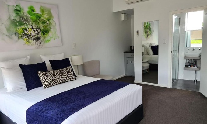 Naracoorte Hotel | The Avenue Inn