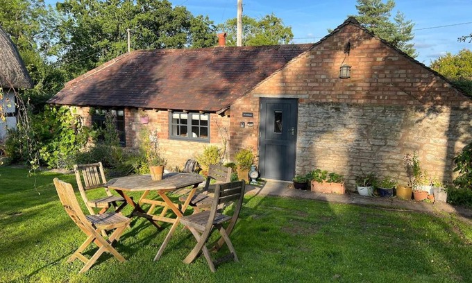 Moreton House | The Bakehouse
