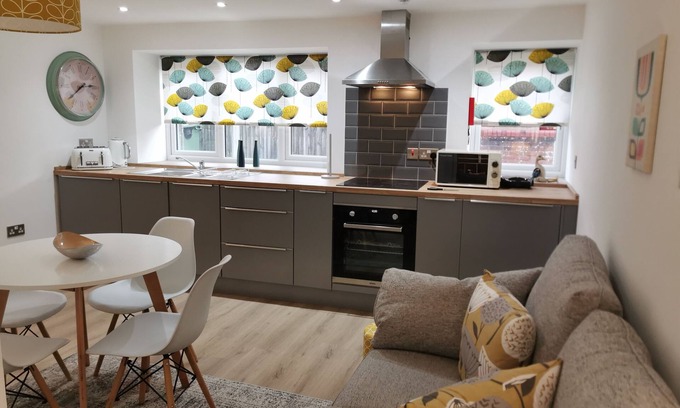 Swaffham Apartment | The Barn. - 2 Bedroom Apartment - Gooderstone