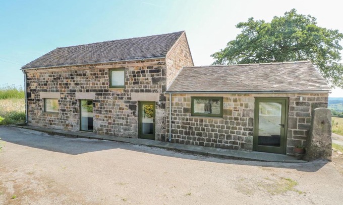 Horton House | The Barn at Chatsworth Farm