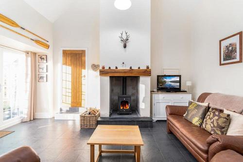 Llanuwchllyn House | The Barn