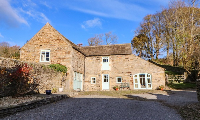 Frosterley Cottage | THE BARN, pet friendly, character holiday cottage in Frosterley