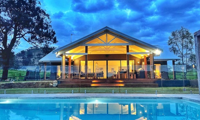 Waverly House | The Barn - Unique Luxury Stay