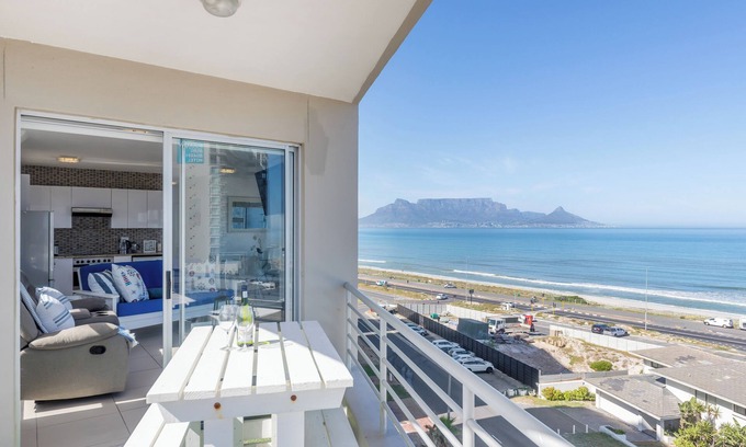 West Beach Apartment | The Bay A501 by HMH