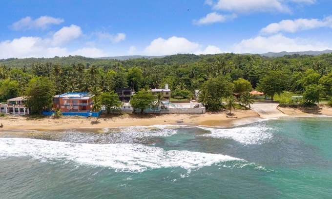 Guaniquilla House | The Beach House Private Pool