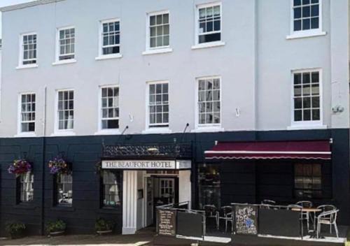 Chepstow Hotel | The Beaufort Hotel