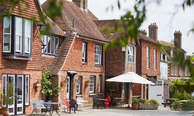 Ticehurst Hotel | The Bell in Ticehurst