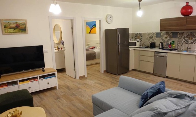 Mamilla House | The Bell-Tower Cottage