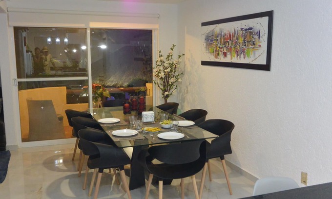 Granjas del Marques Apartment | The Best "Acapulco Diamante" Holidays
