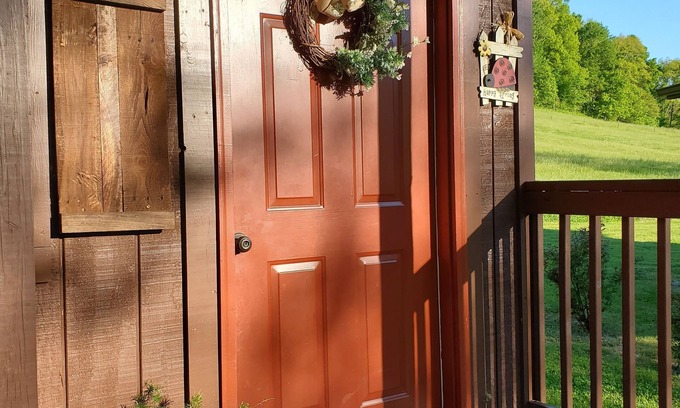 Macon Cabin | The BirdDog Farm Cabin #4