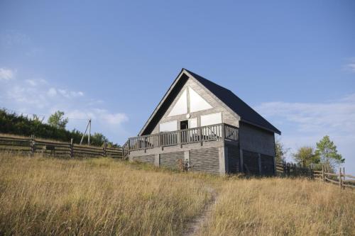 Tsilkani Apartment | The Black Hills - Cottage in Dusheti