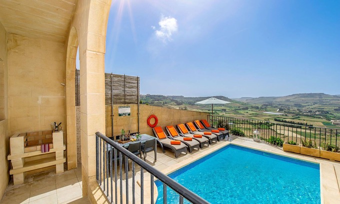 Xaghra Villa | The Blue House Holiday Home