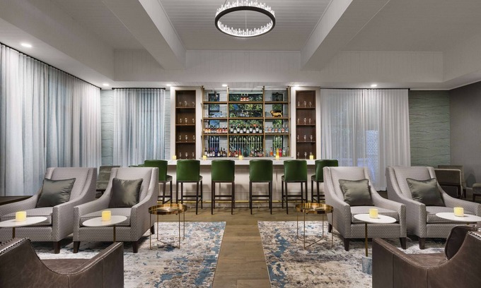 Yamacraw Village Hotel | The Bluff Savannah Historic, Tapestry Collection by Hilton