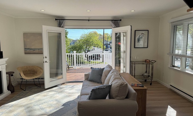 Ipswich Cottage | The Boathouse: Riverfront cottage located across from vibrant Ipswich Town Wharf